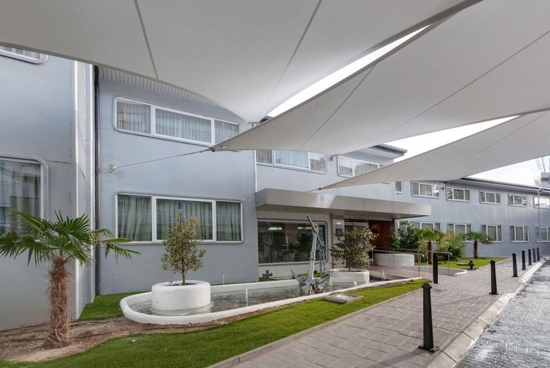 Sports Hotel Nayade Los Ángeles de San Rafael Εξωτερικό φωτογραφία